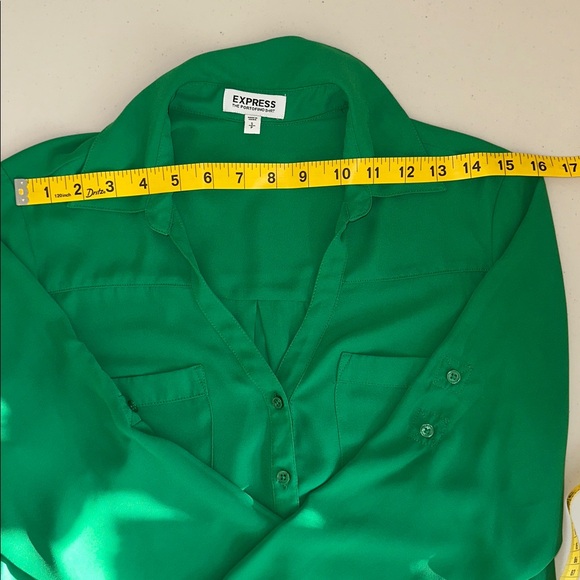Express Vibrant Green Button-Down Shirt Size S/P. - Picture 9 of 16